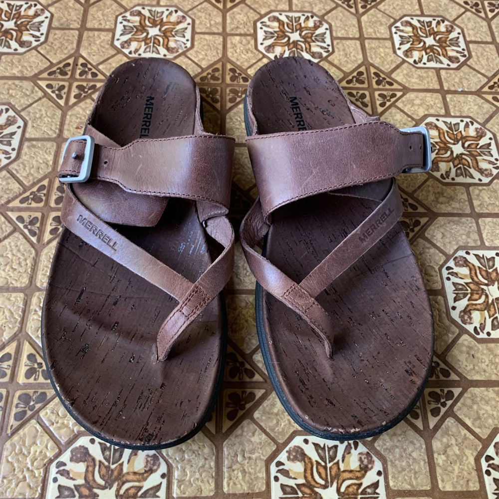 Merrell Around Town Thong Sandals Size 9
